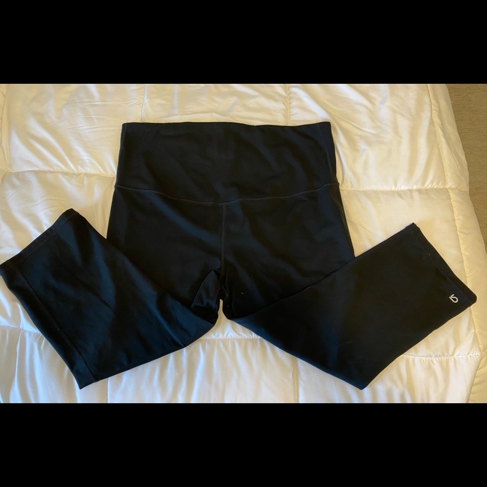 Gap maternity workout leggings